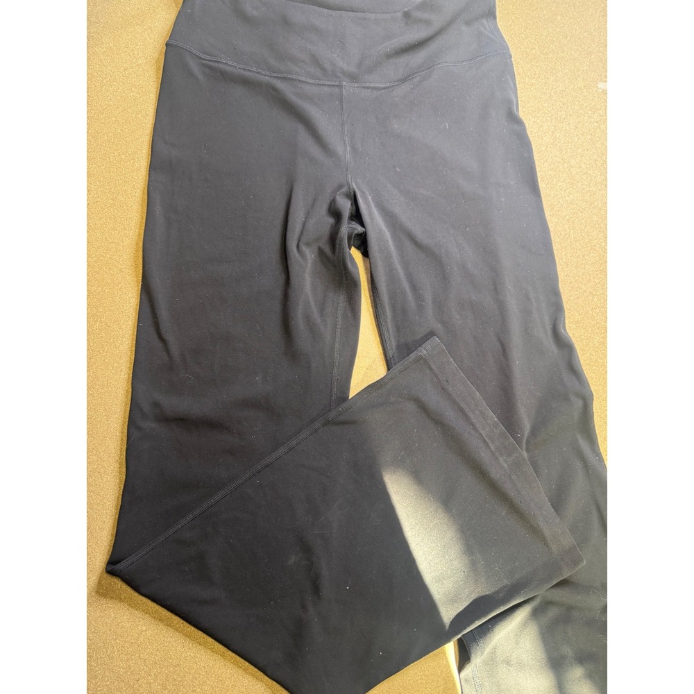 Lululemon Groove Pant Flare Super High- rise Nulu Flare Pant Black Size 12 $120 - Picture 2 of 10